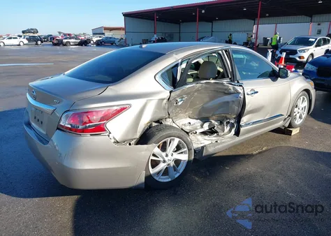 2015 Nissan Altima 2.5 Sv из США, поврежденный, VIN 1N4AL3AP2FC461447